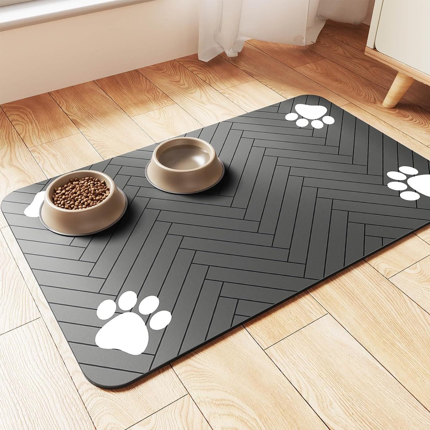 NoMess™ Pet Feeding Mat – Keep Floors Clean and Dry
