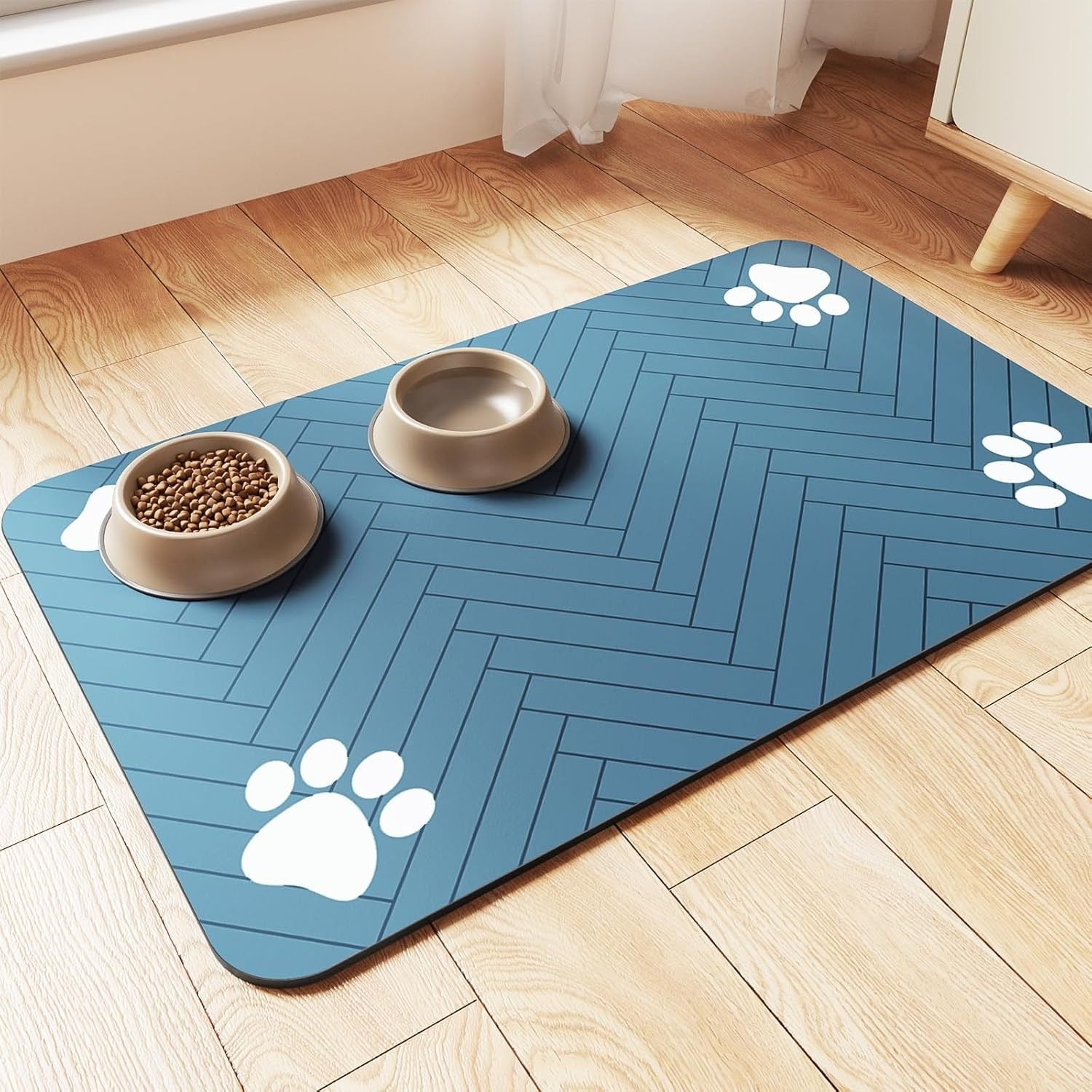 NoMess™ Pet Feeding Mat – Keep Floors Clean and Dry